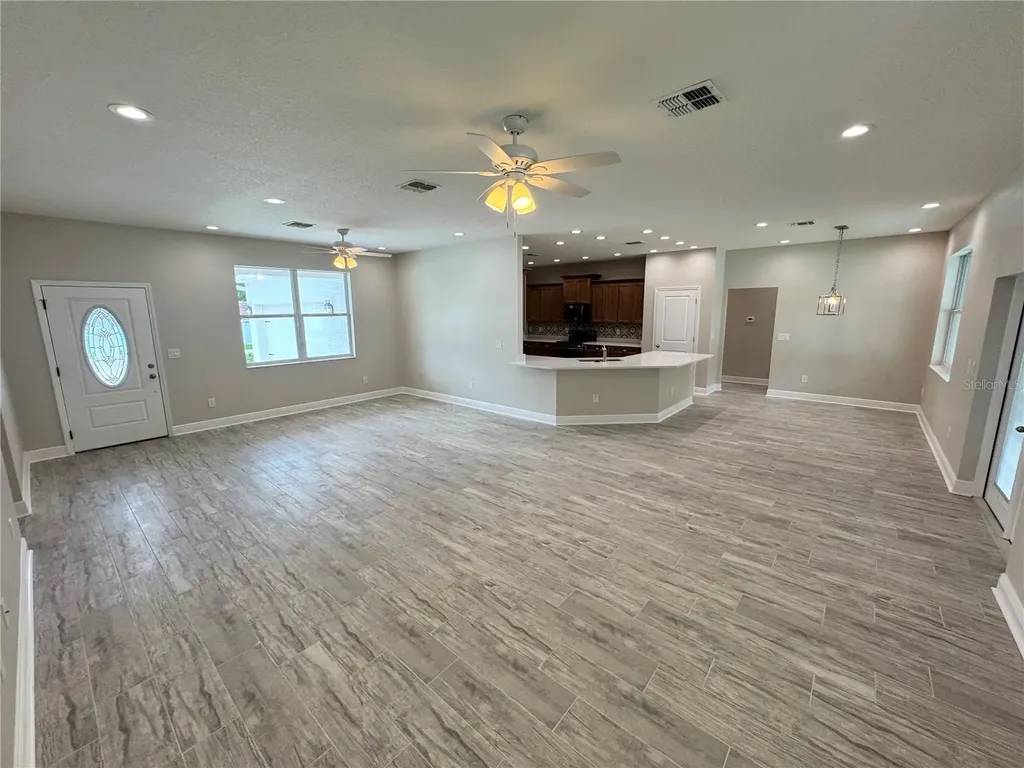 37549 Teri Court Dade City FL 33525