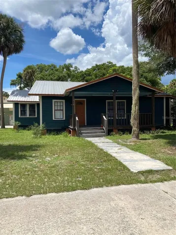 318 S Clake Street Deland FL 32720
