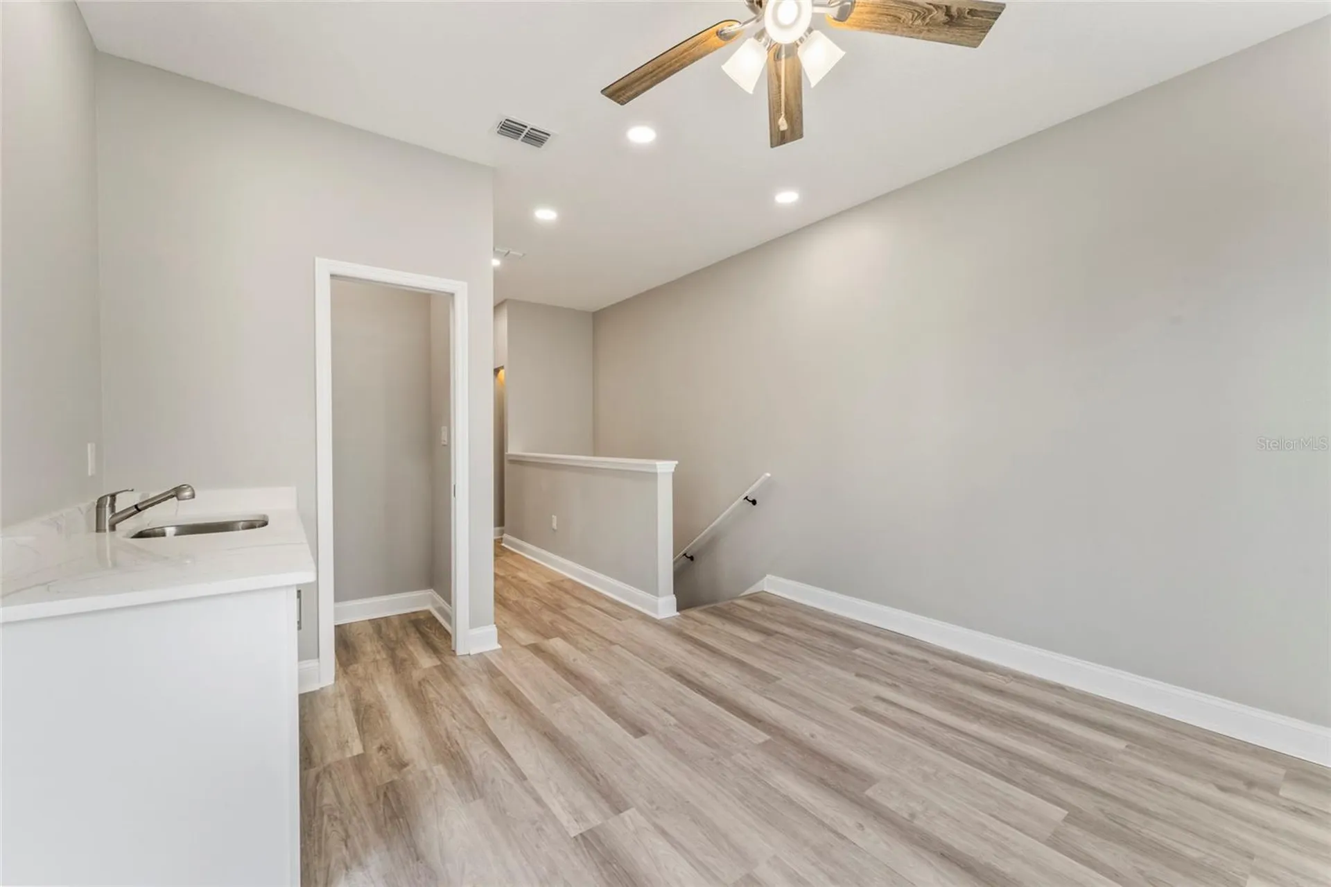 809 W Linebaugh Avenue Tampa FL 33612