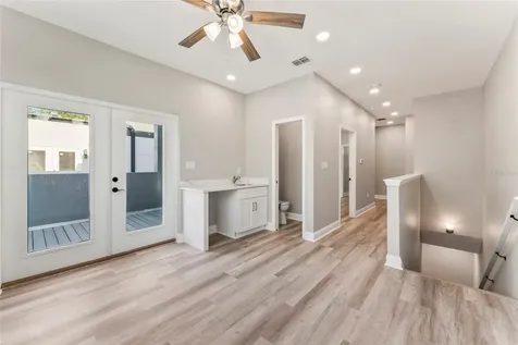 809 W Linebaugh Avenue Tampa FL 33612