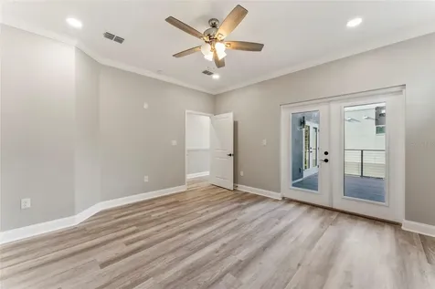 809 W Linebaugh Avenue Tampa FL 33612