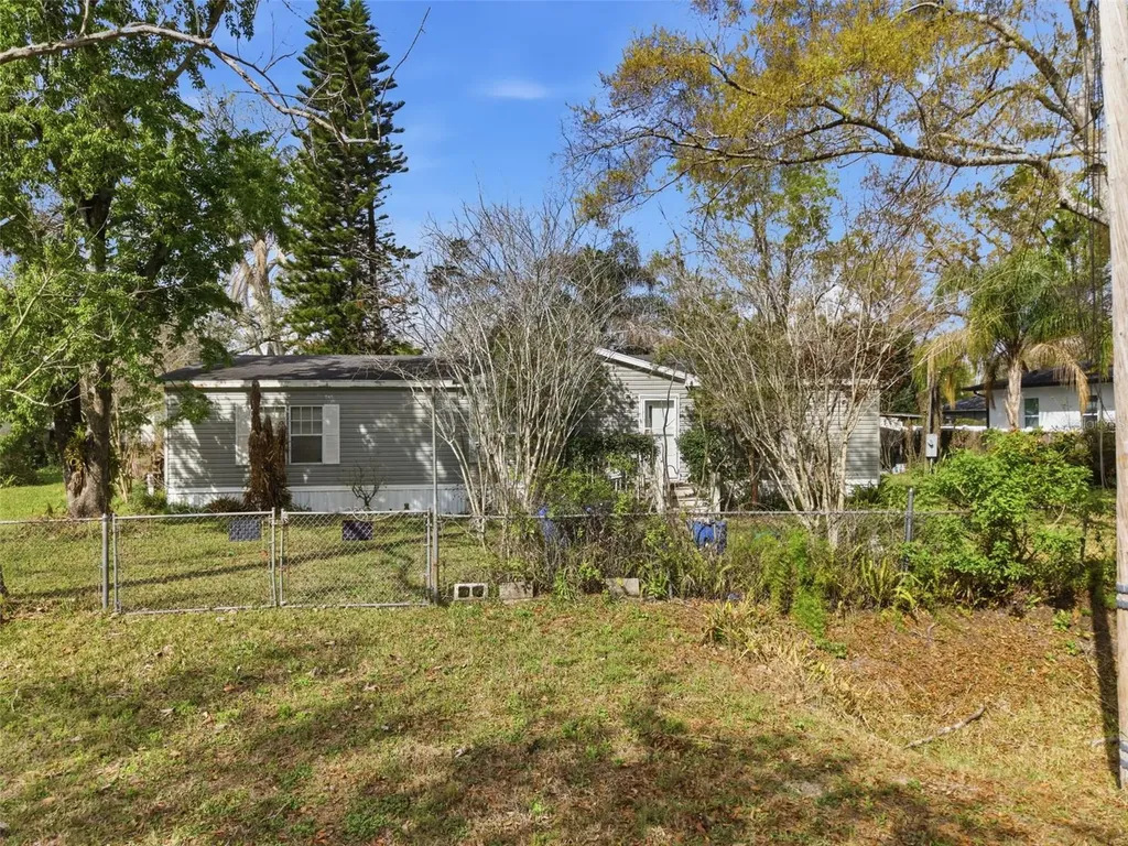 12302 Pittsfield Avenue Tampa FL 33624