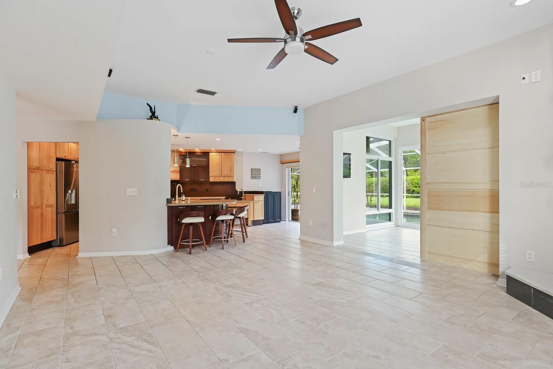 5208 Laurel Pointe Drive Valrico FL 33596