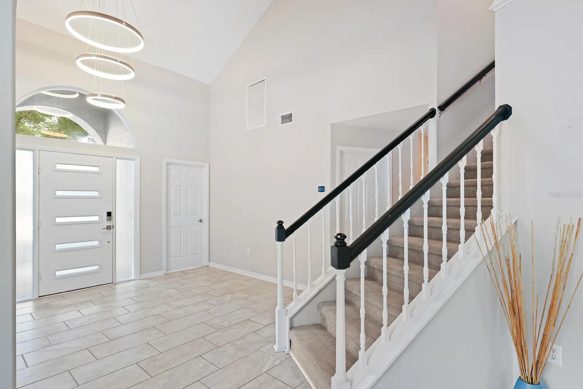 5208 Laurel Pointe Drive Valrico FL 33596