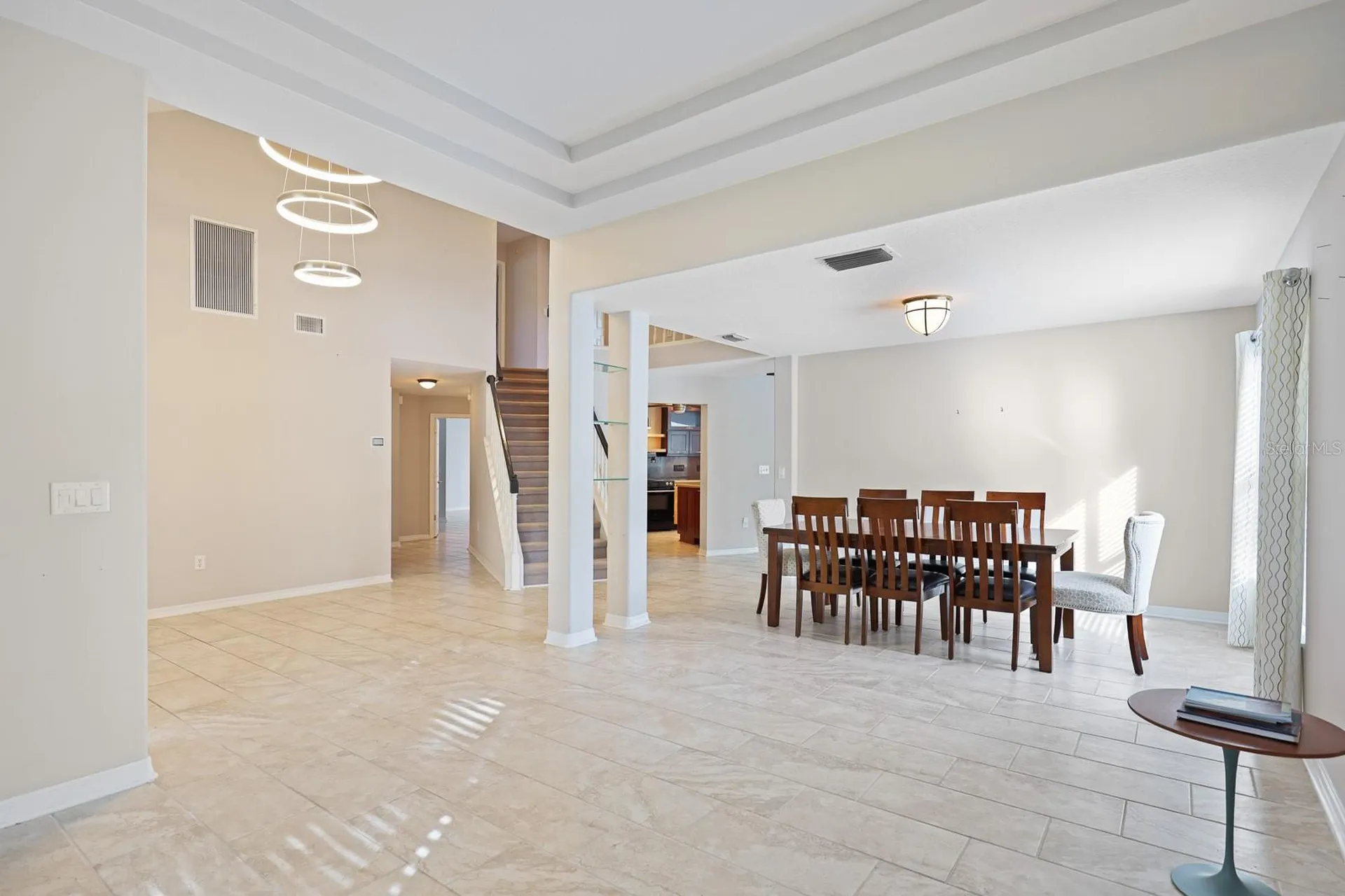 5208 Laurel Pointe Drive Valrico FL 33596