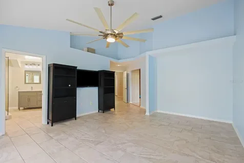 5208 Laurel Pointe Drive Valrico FL 33596