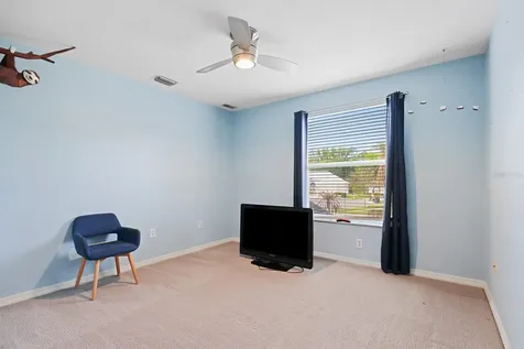 5208 Laurel Pointe Drive Valrico FL 33596