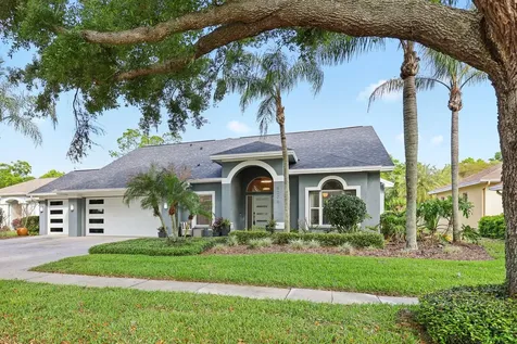 5208 Laurel Pointe Drive Valrico FL 33596