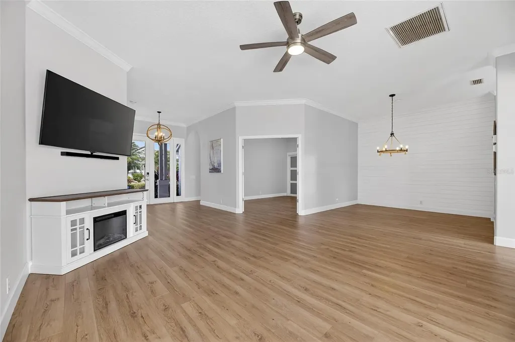 4720 Clipper Drive Bradenton FL 34208