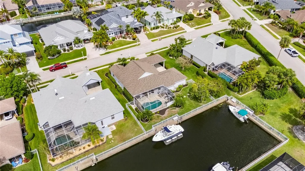 4720 Clipper Drive Bradenton FL 34208