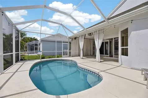 4720 Clipper Drive Bradenton FL 34208