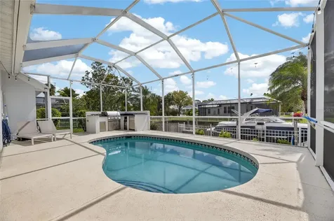 4720 Clipper Drive Bradenton FL 34208