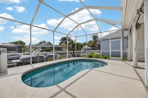 4720 Clipper Drive Bradenton FL 34208