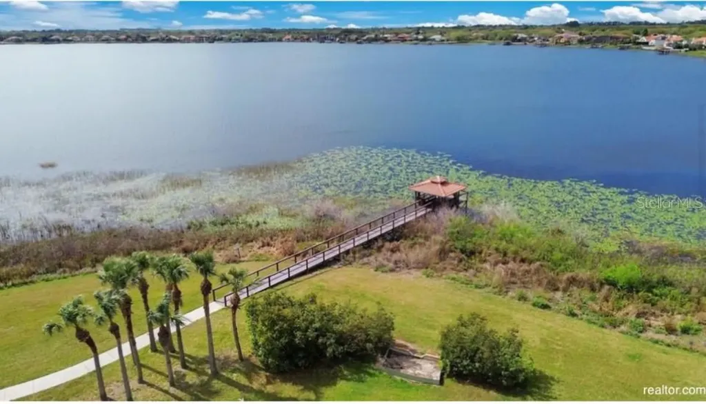 8760 The Esplanade Orlando FL 32836