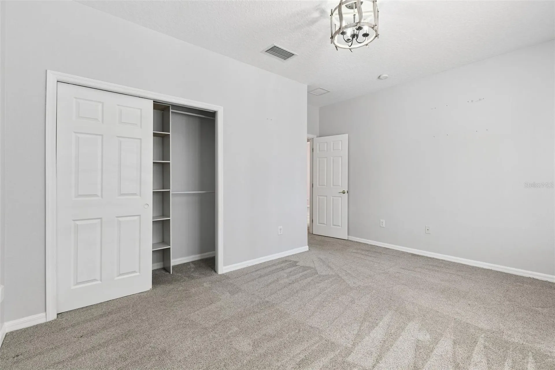 8760 The Esplanade Orlando FL 32836