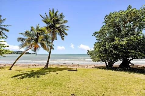 Cala De Hucares Carr 3 Km 66.7 Naguabo PR 00718