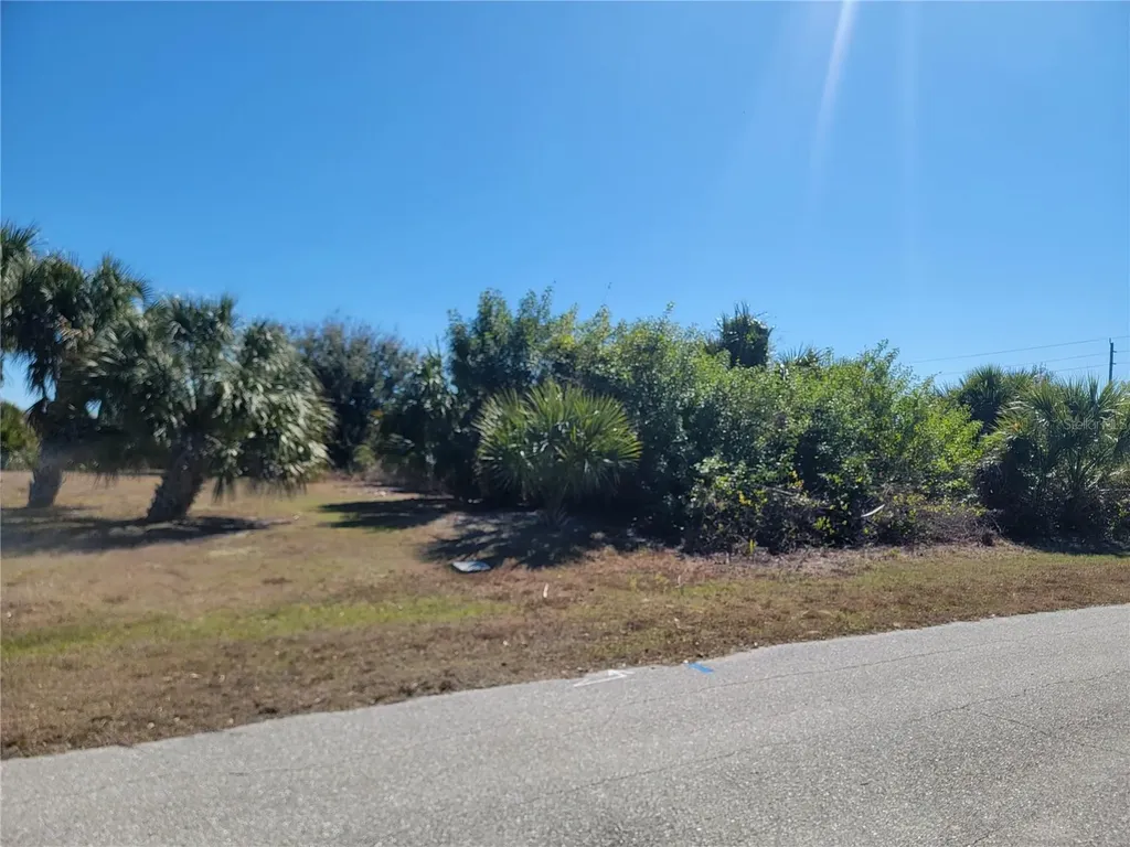 13508 High Springs Avenue Port Charlotte FL 33981