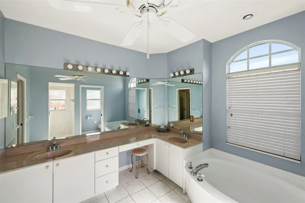 12942 SW Kingsway Circle Lake Suzy FL 34269