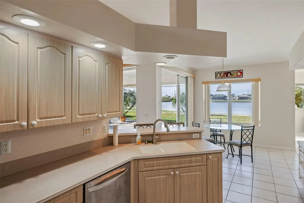 12942 SW Kingsway Circle Lake Suzy FL 34269