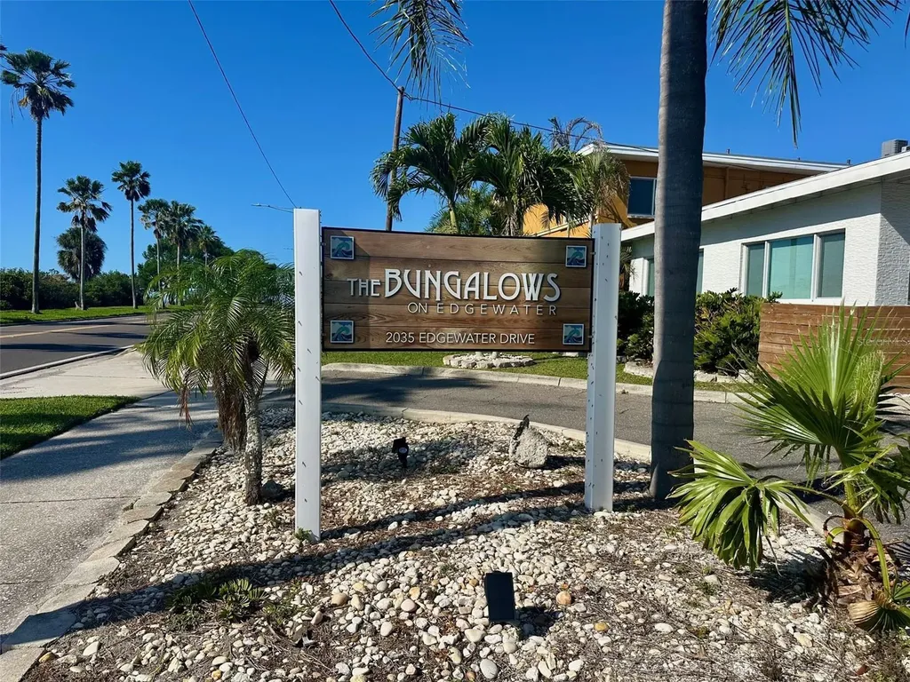 2035 Edgewater Drive Clearwater FL 33755