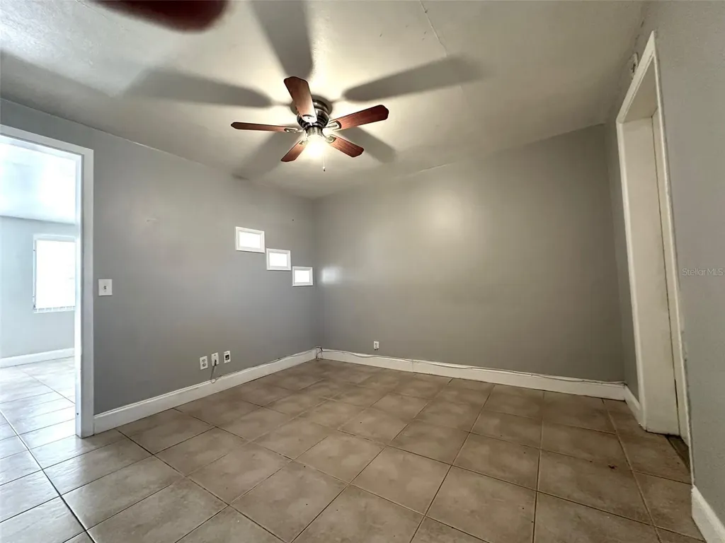 2035 Edgewater Drive Clearwater FL 33755