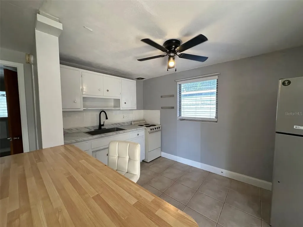 2035 Edgewater Drive Clearwater FL 33755