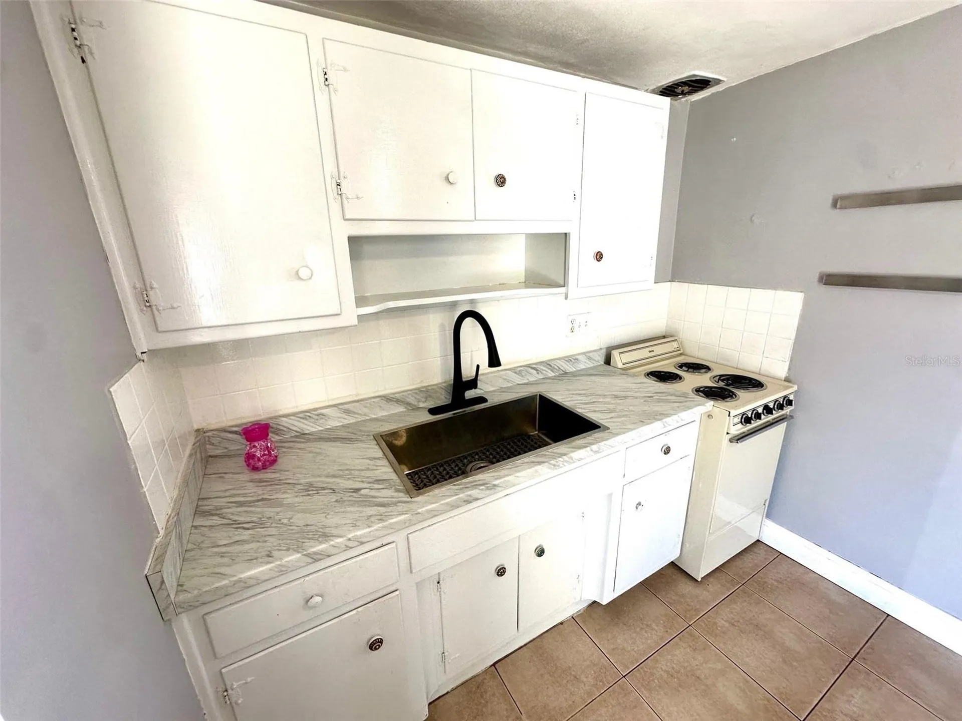 2035 Edgewater Drive Clearwater FL 33755