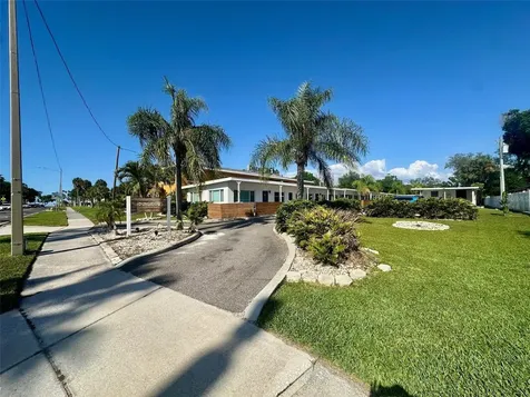 2035 Edgewater Drive Clearwater FL 33755