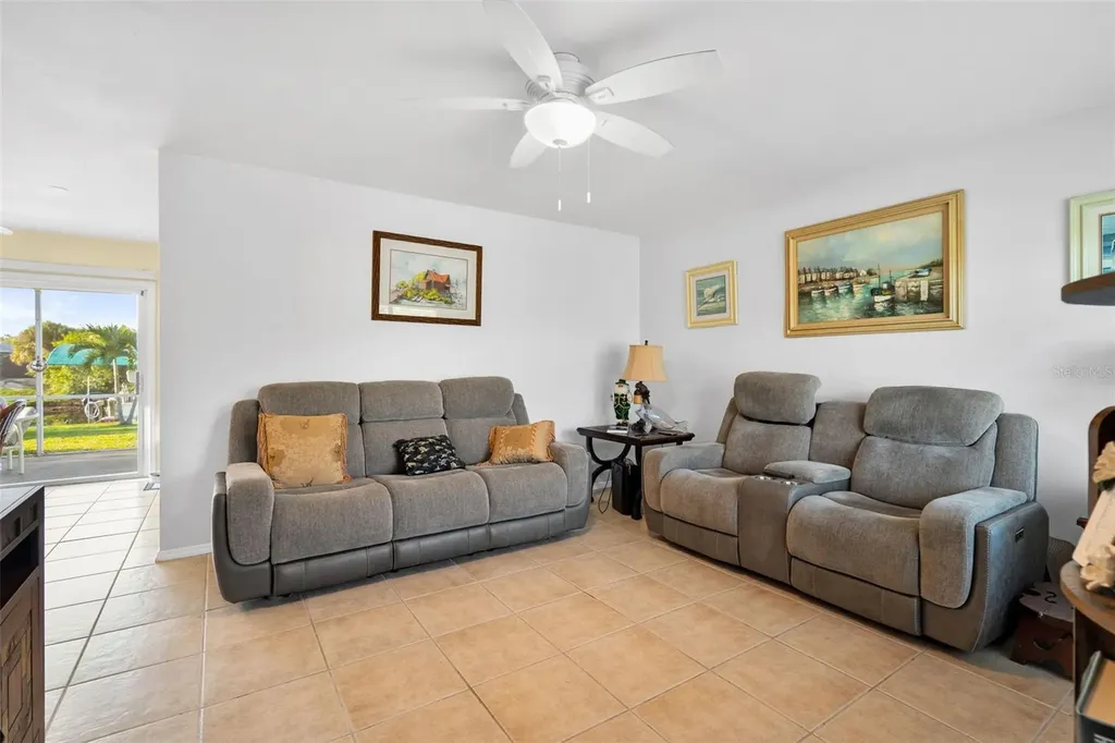 18234 Avonsdale Circle Port Charlotte FL 33948