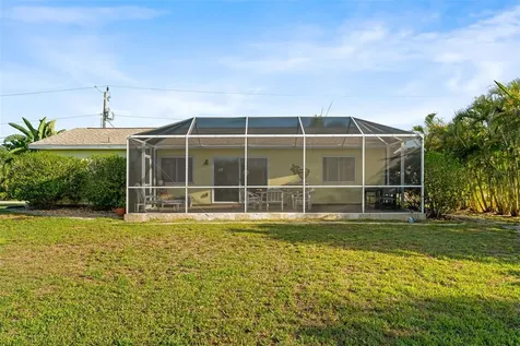 18234 Avonsdale Circle Port Charlotte FL 33948