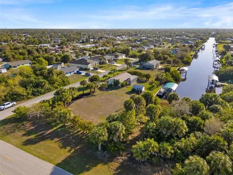 18234 Avonsdale Circle Port Charlotte FL 33948