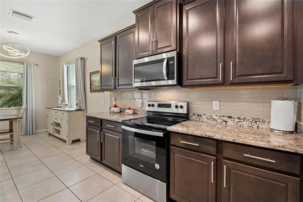 16478 Woodside Glen Parrish FL 34219