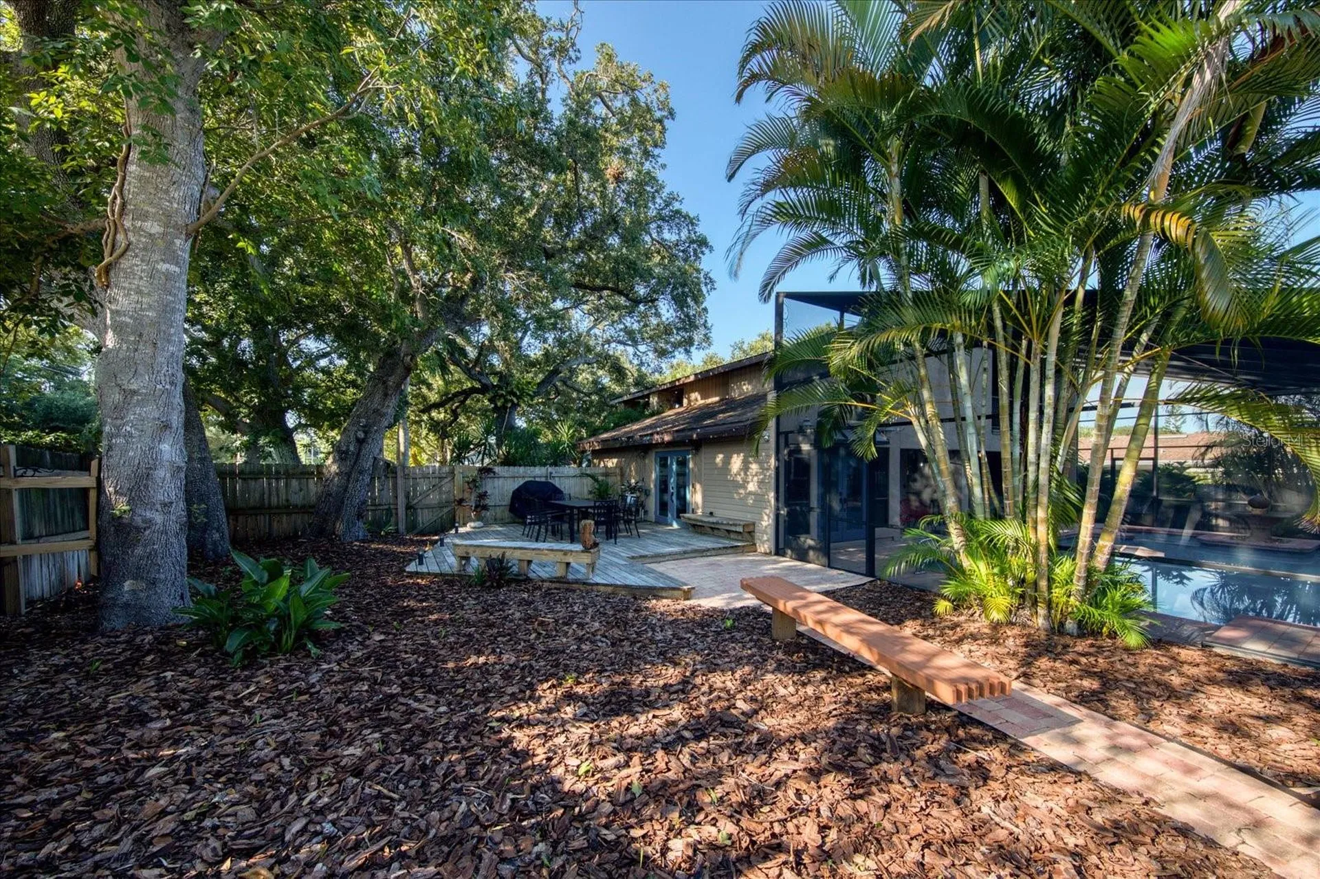 13703 Oak Forest Boulevard N Seminole FL 33776