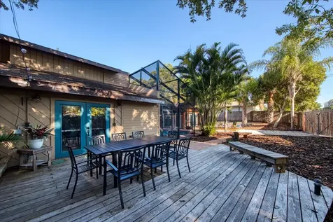 13703 Oak Forest Boulevard N Seminole FL 33776