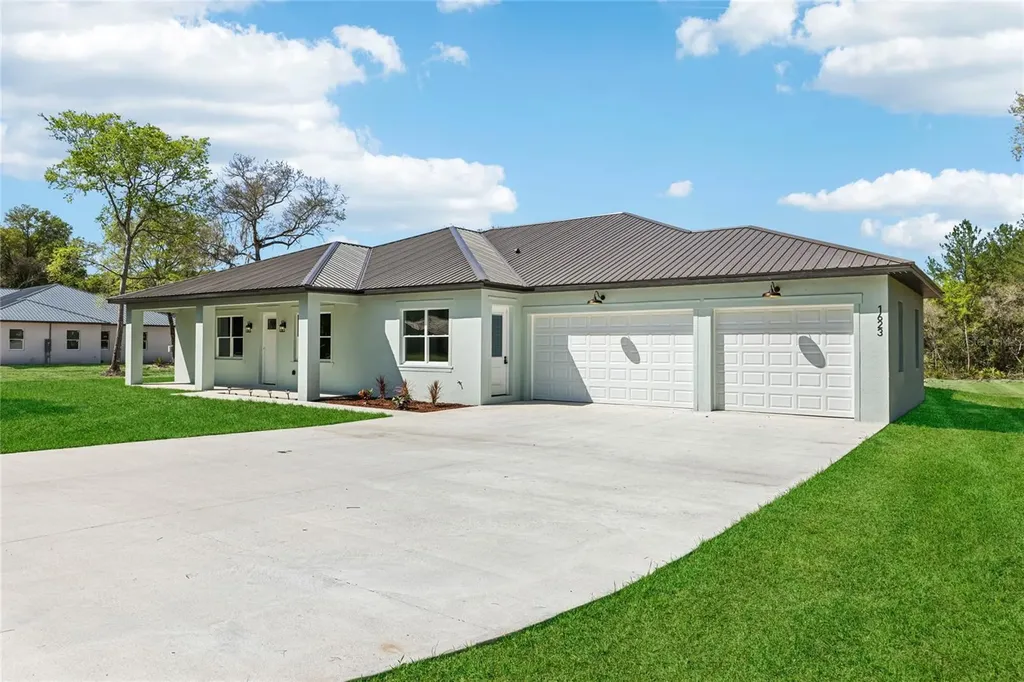 1623 Magnolia Avenue Deland FL 32724