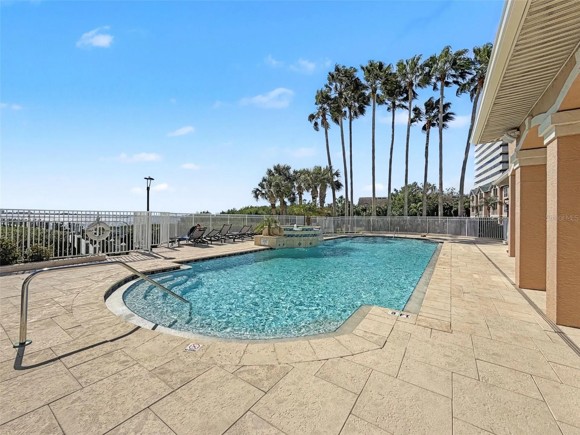 1203 Bay Club Circle Tampa FL 33607