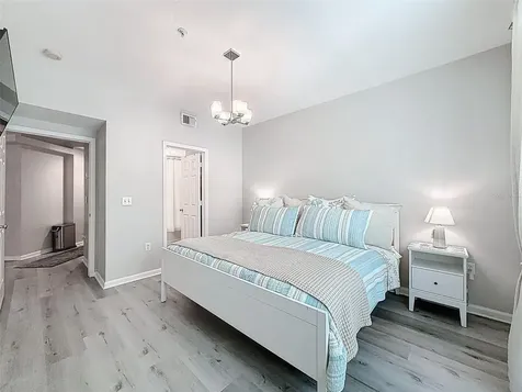1203 Bay Club Circle Tampa FL 33607