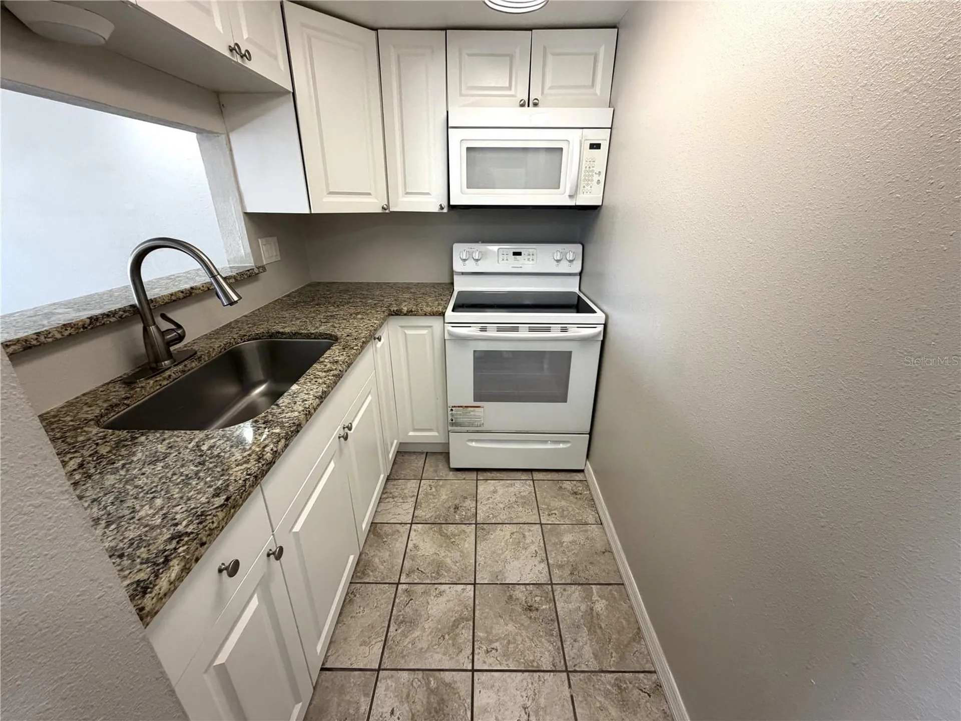 7113 E Bank Drive Tampa FL 33617
