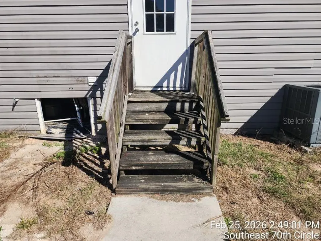 213 SE 70th Circle Ocala FL 34472