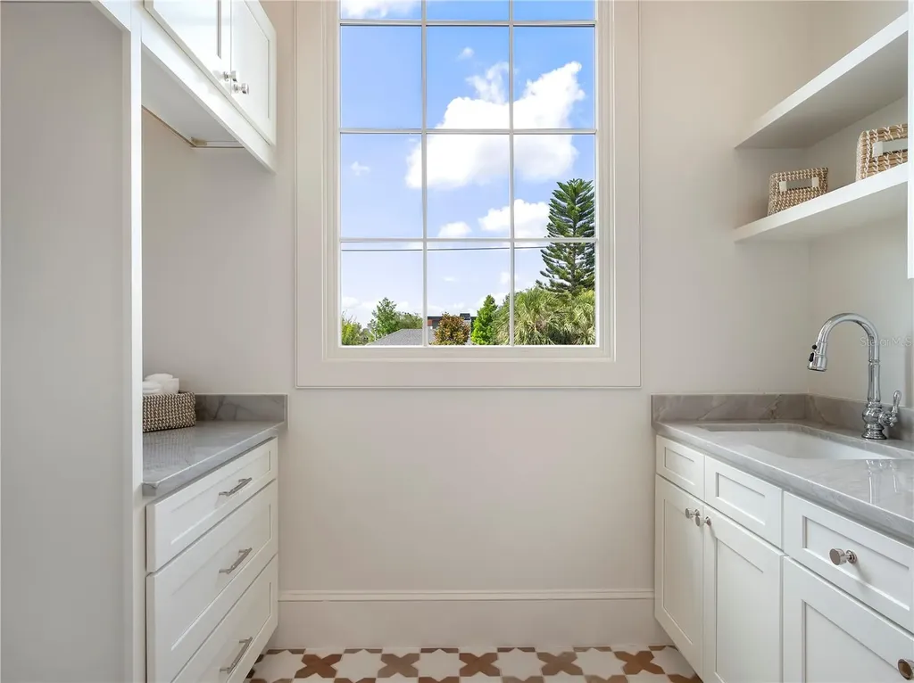 541 W Canton Avenue Winter Park FL 32789
