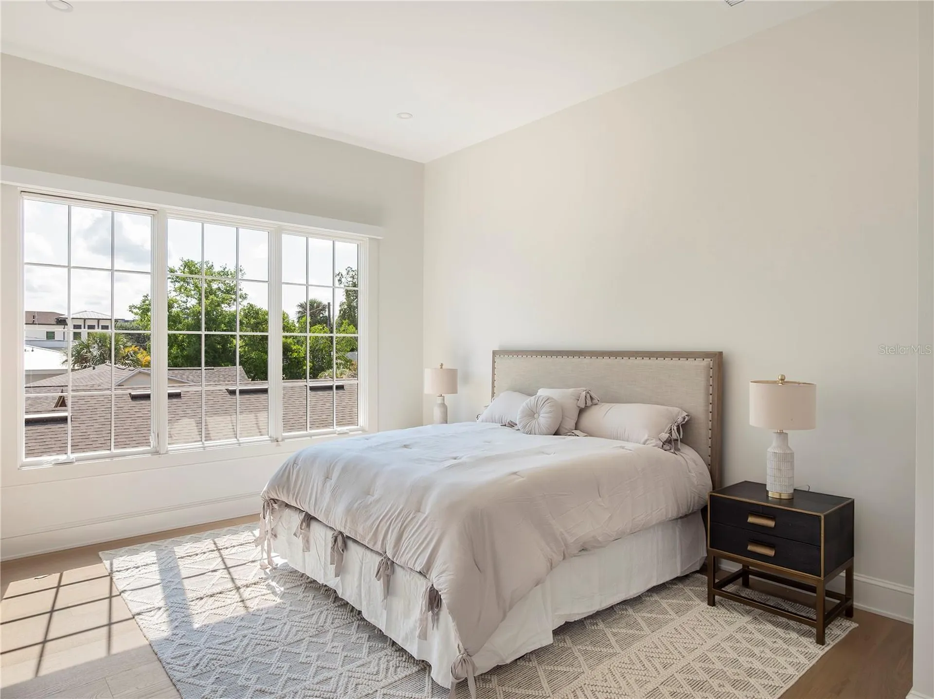 541 W Canton Avenue Winter Park FL 32789