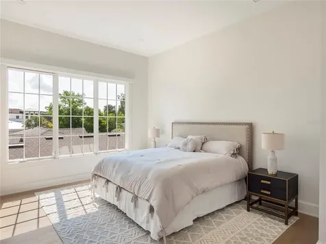 541 W Canton Avenue Winter Park FL 32789
