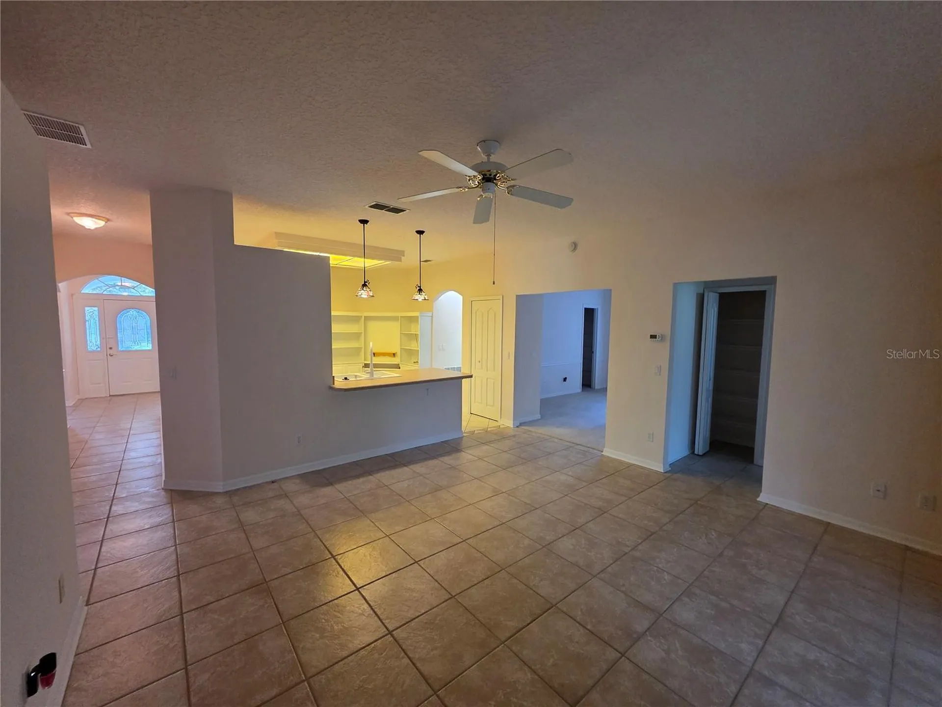2282 Fenton Avenue Clermont FL 34711