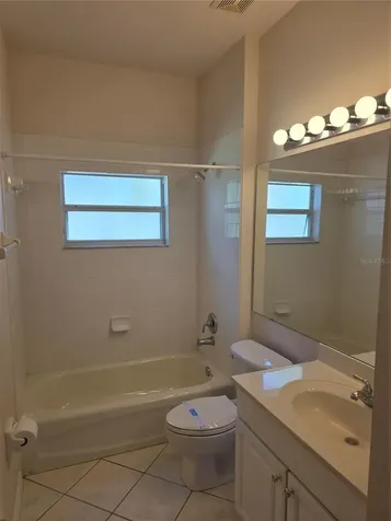 2282 Fenton Avenue Clermont FL 34711