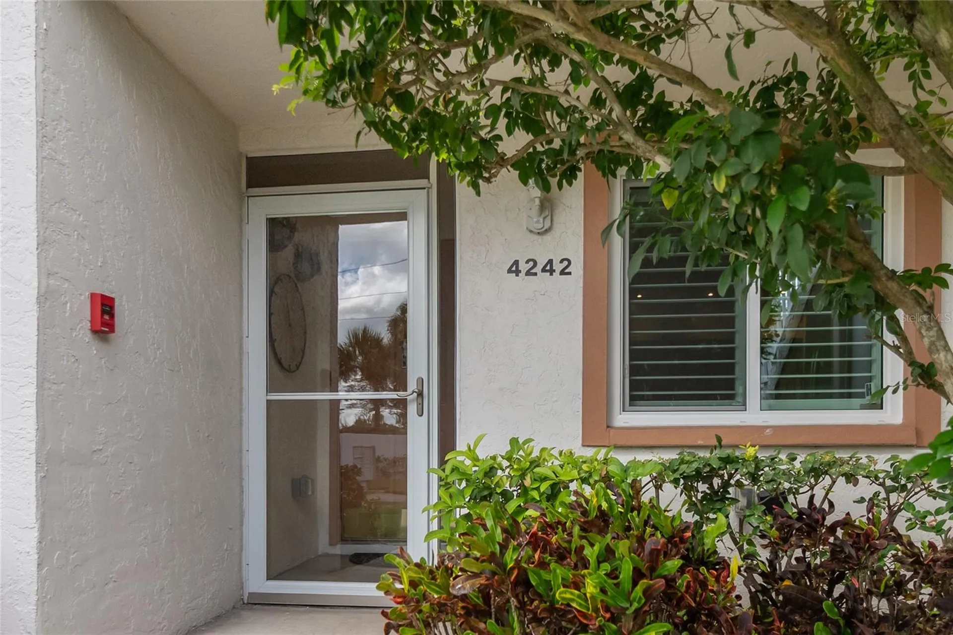 4242 Madeira Court Sarasota FL 34233