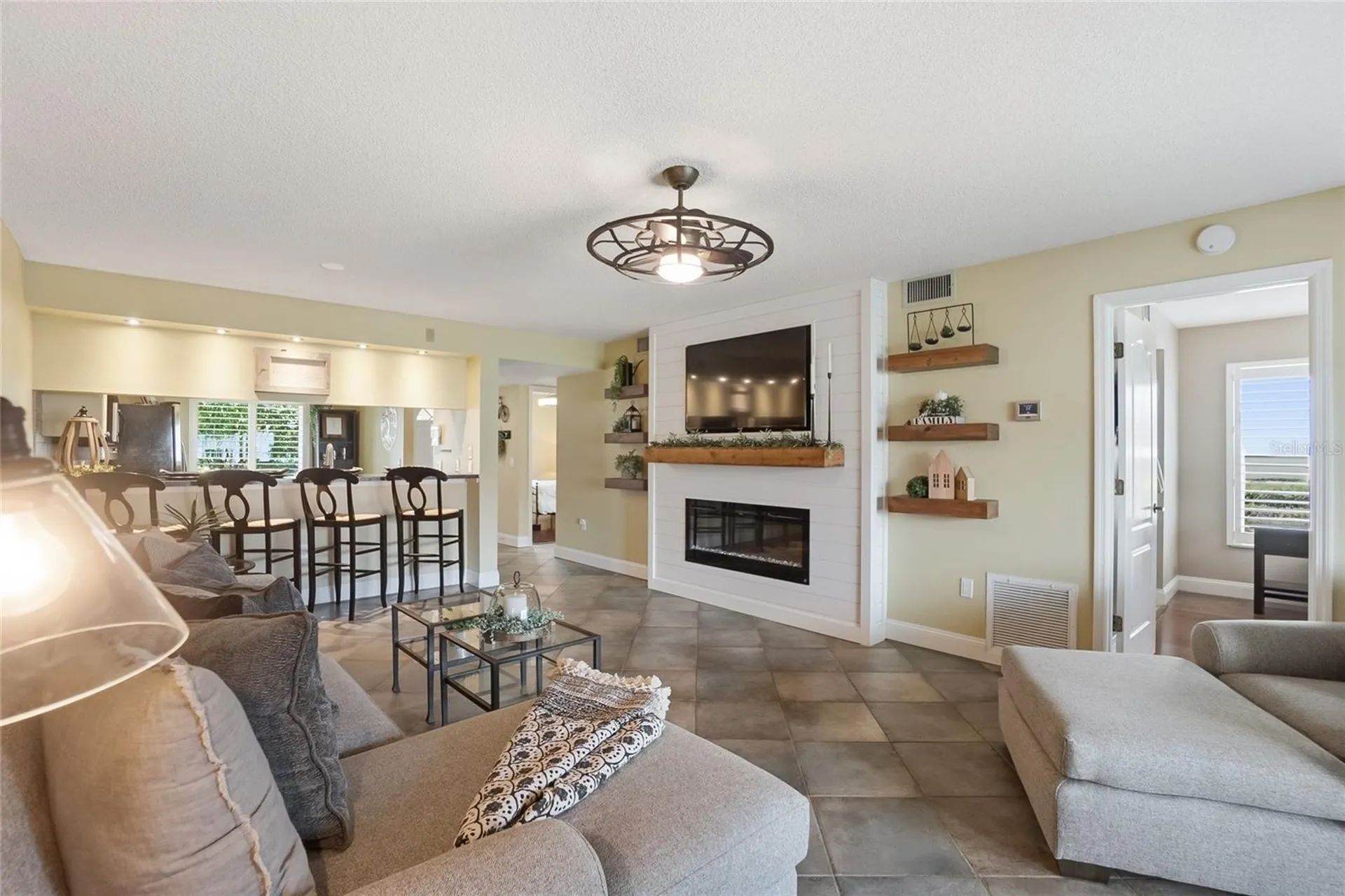 4242 Madeira Court Sarasota FL 34233