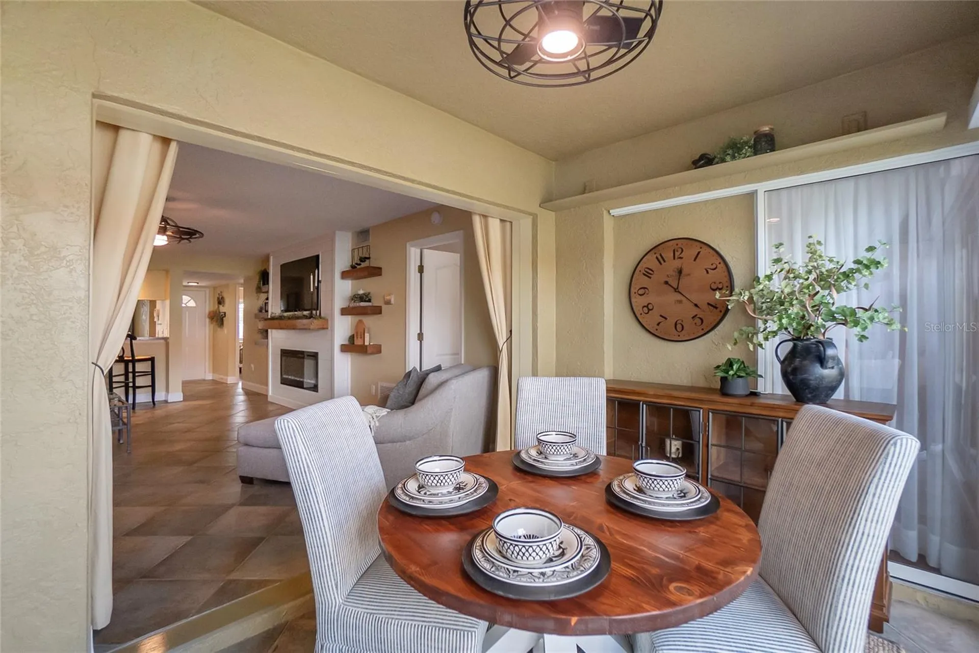4242 Madeira Court Sarasota FL 34233