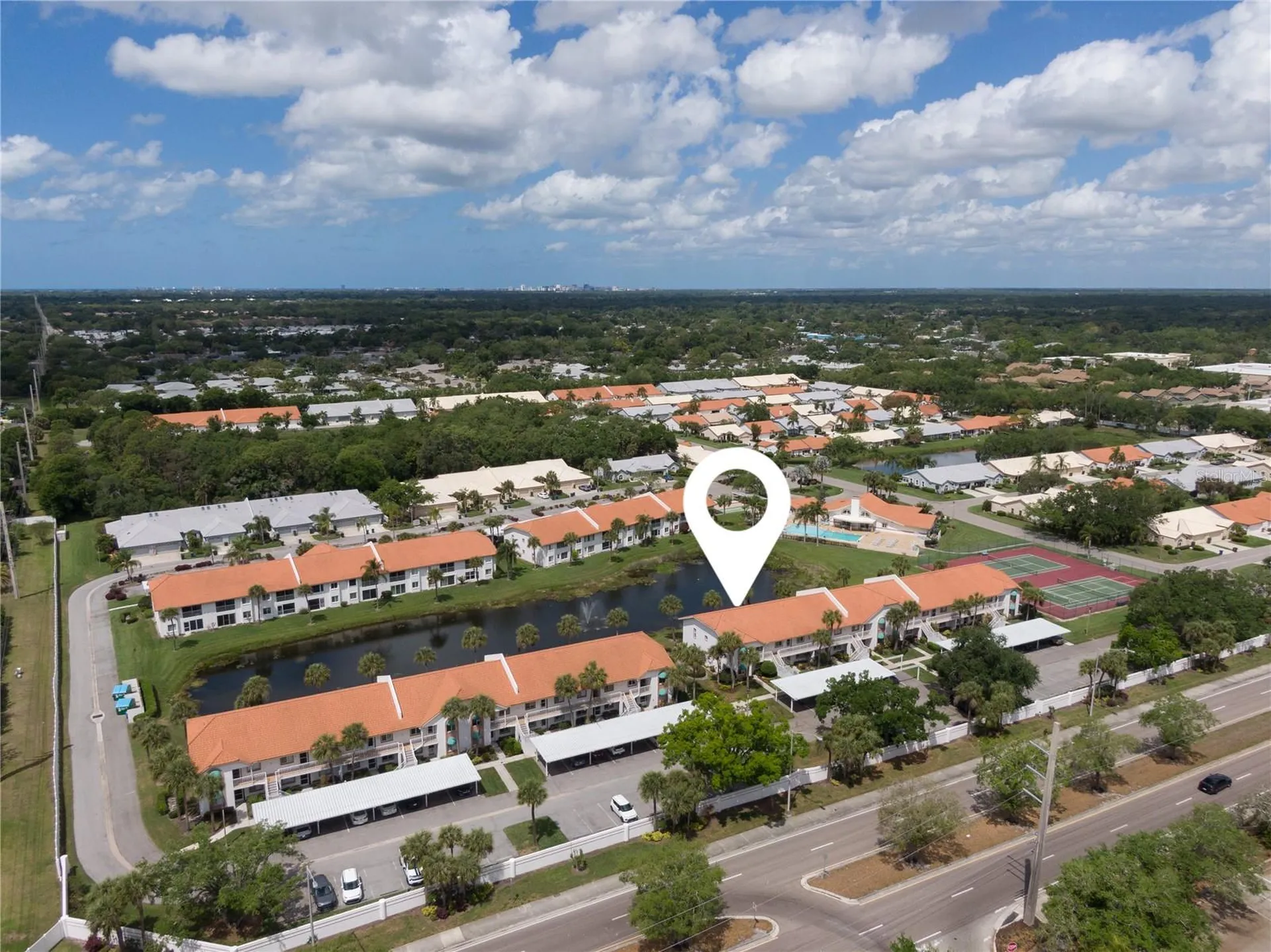 4242 Madeira Court Sarasota FL 34233