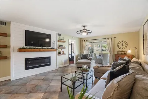 4242 Madeira Court Sarasota FL 34233
