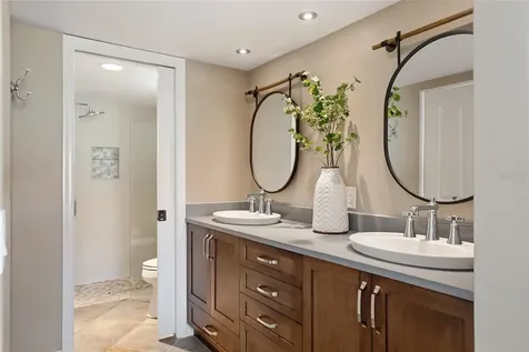 4242 Madeira Court Sarasota FL 34233